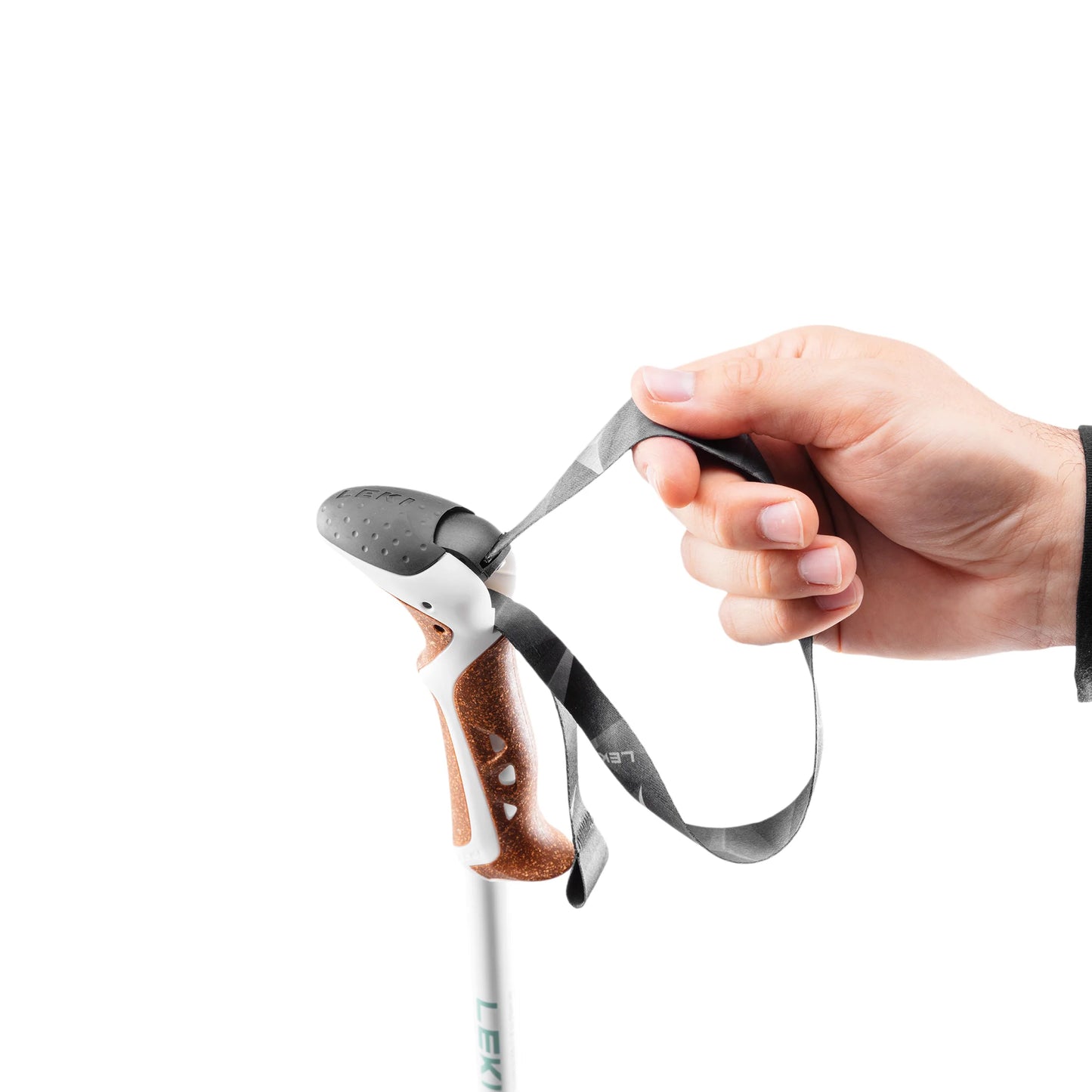 LEKI Jannu – adjustable wrist strap with hand demonstration