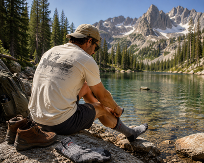 Darn Tough Men's Hiker Micro Crew Midweight Hiking Socks
