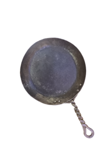 Blacksmith Twist Handle Skillet