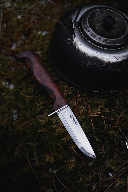 Helle Speider Fixed Blade Knife – Scandinavian Outdoor Knife with Finger Guard