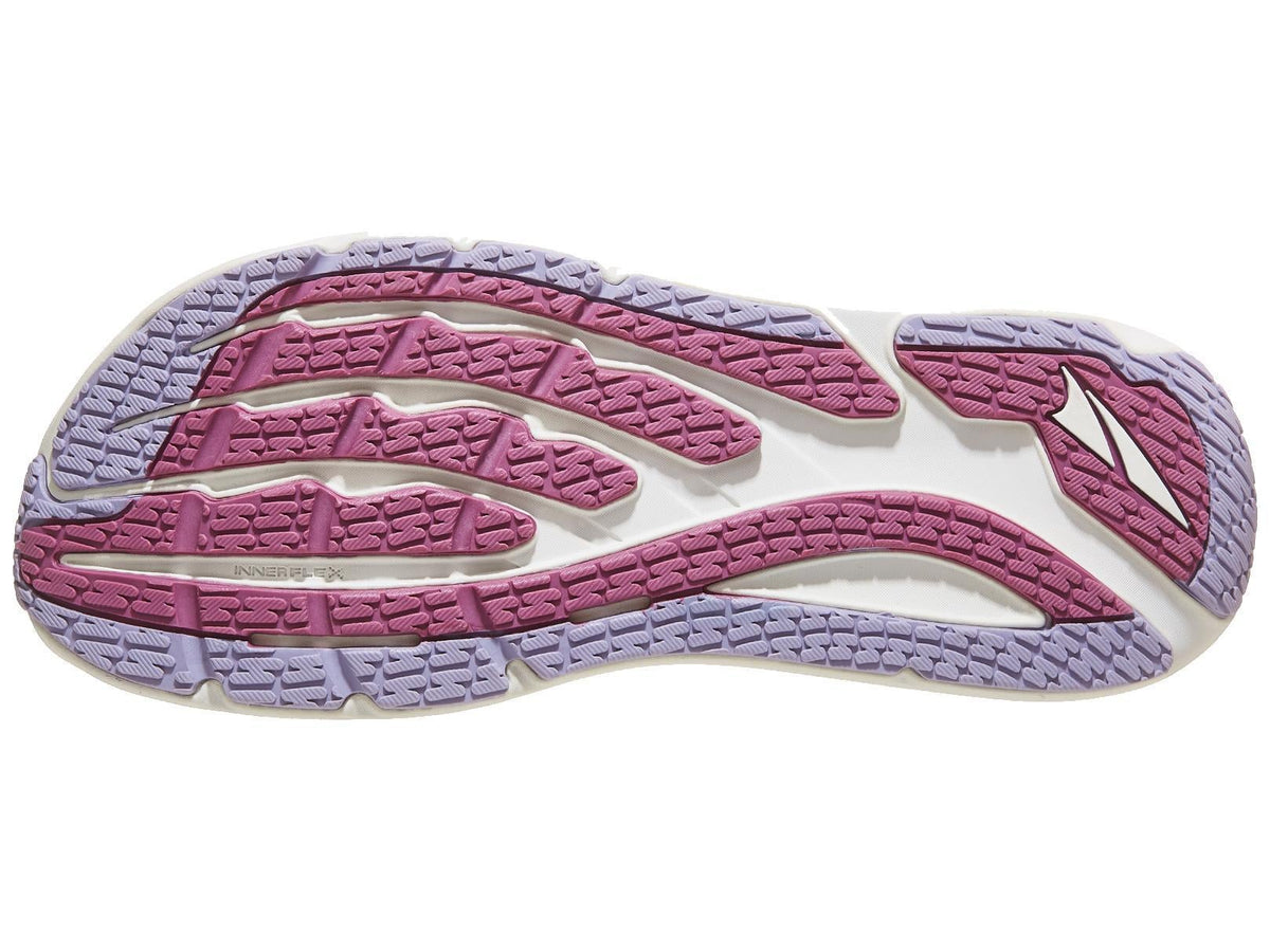 Altra Women's Paradigm 8 in Navy, product view 5