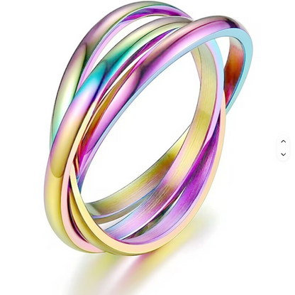Willow + Wren Everly Interlocking Ring in rainbow finish