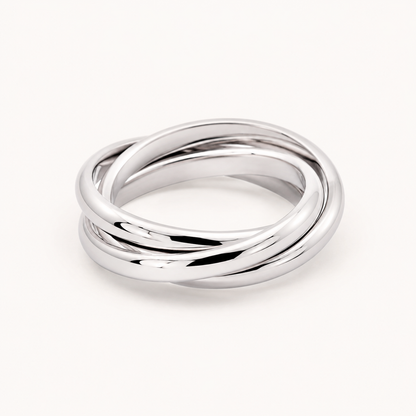 Willow + Wren Everly Interlocking Ring in polished silver finish