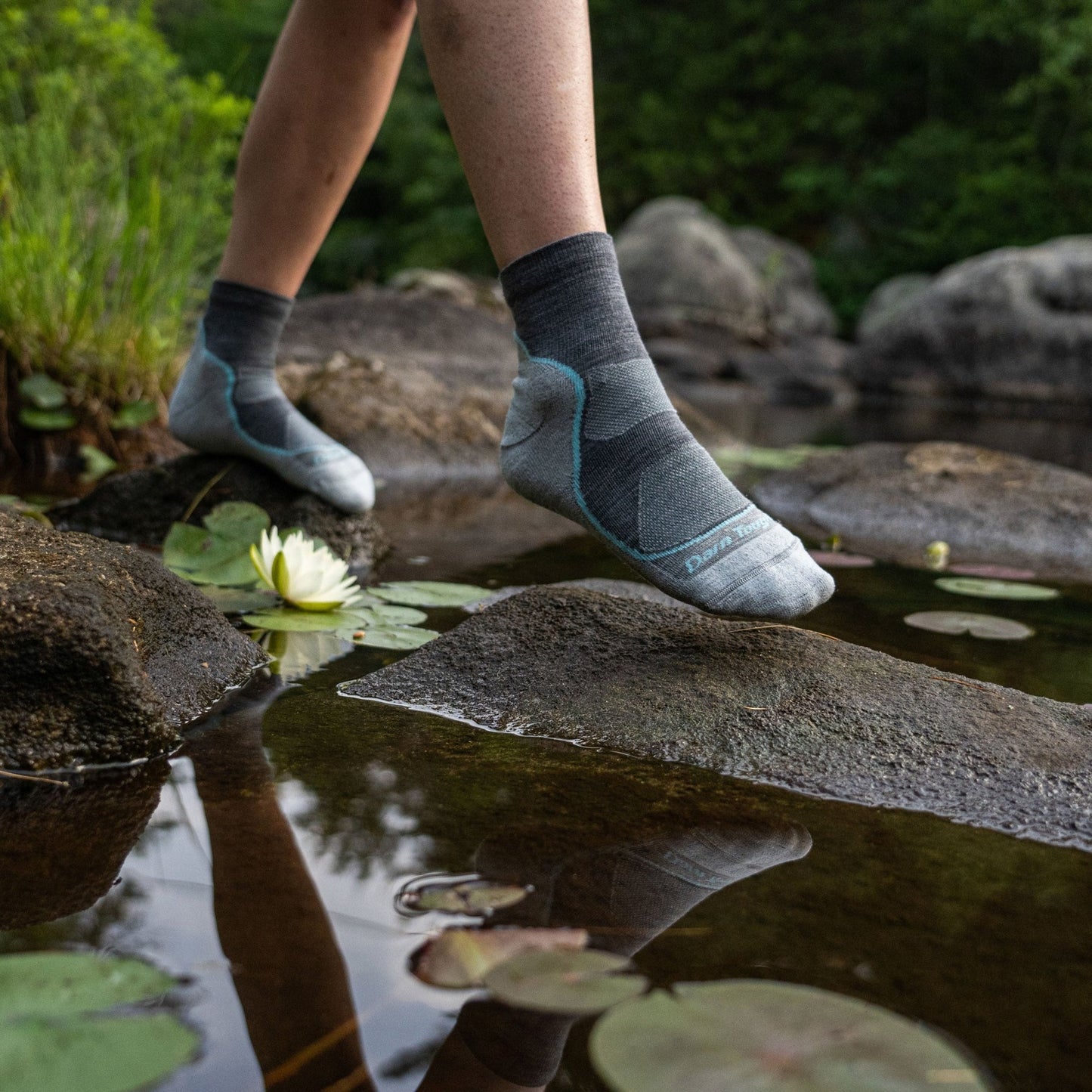 Women’s Light Hiker Quarter Lightweight Hiking Socks- Darn Tough